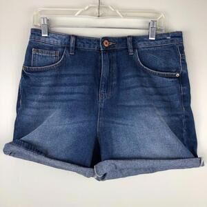 3/$30  Noisy May Mom Shorts - M